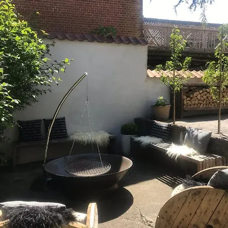 Taning Gl. Mejeri Apartment *